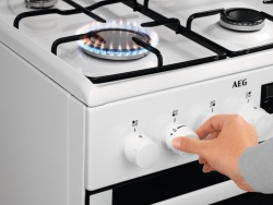AEG CKB56400BW + 5 let záruka