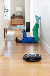 iRobot Roomba i7